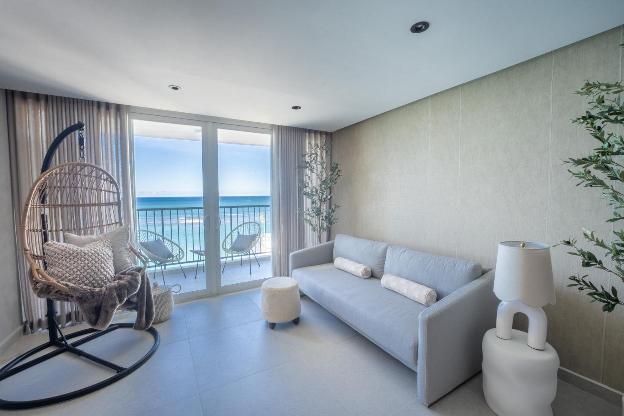 Ocean View Deluxe Suite: Pvt. Beach & Pool San Juan Exteriör bild