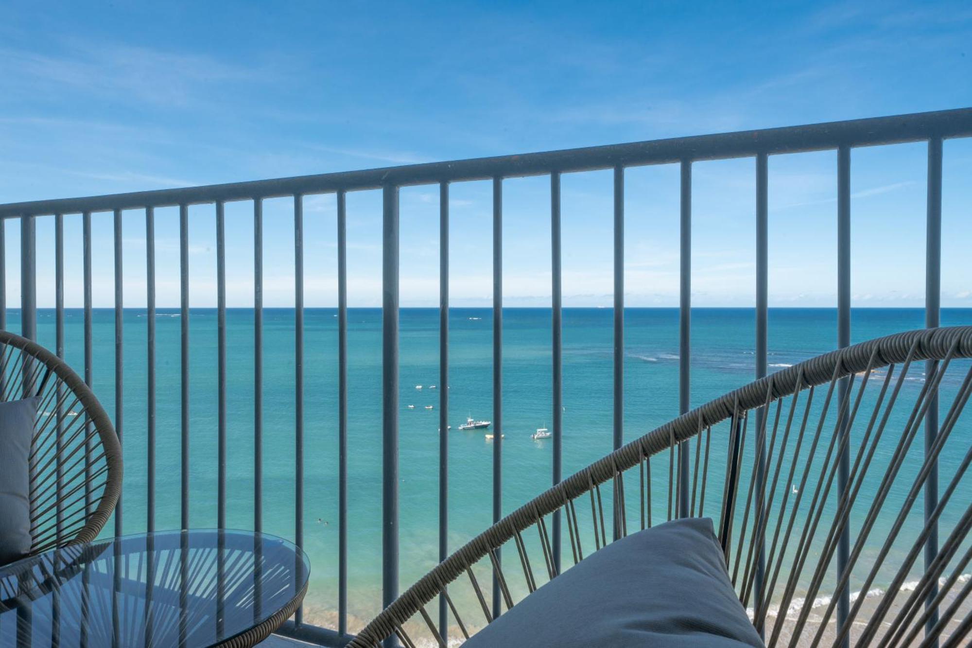 Ocean View Deluxe Suite: Pvt. Beach & Pool San Juan Exteriör bild