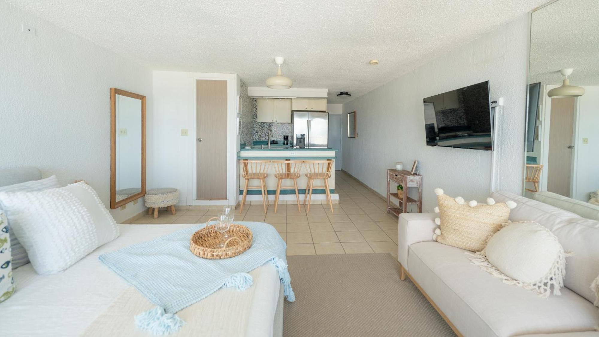 Ocean View Deluxe Suite: Pvt. Beach & Pool San Juan Exteriör bild